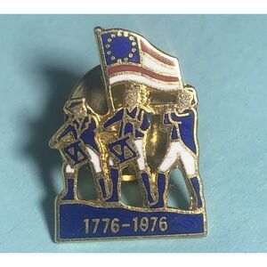 1776-1976 American Revolution Bicentennial  Drum & Fife Corp Pin